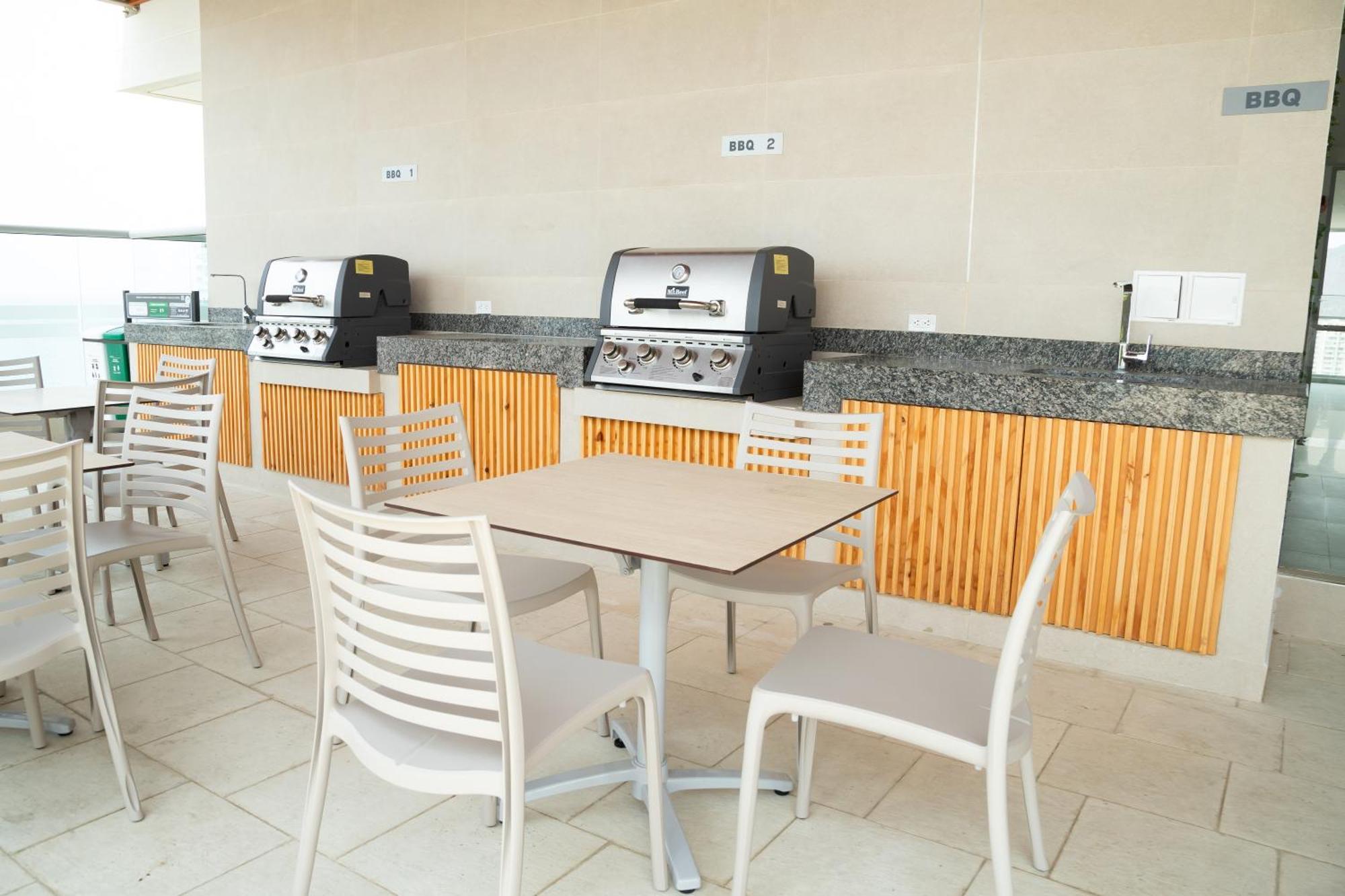 Apartment Beachside Bliss: Salguero *
